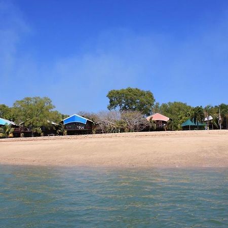 Crab Claw Island Hotel Bynoe Harbour Exterior photo