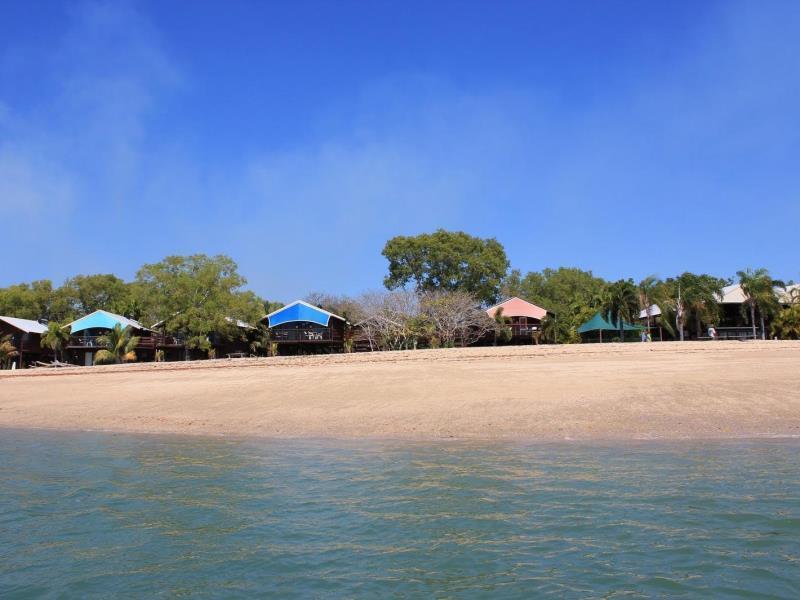 Crab Claw Island Hotel Bynoe Harbour Exterior photo