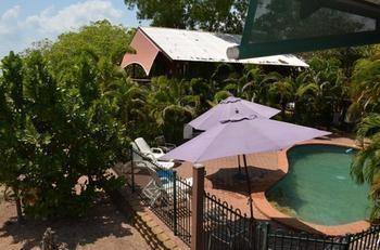 Crab Claw Island Hotel Bynoe Harbour Exterior photo